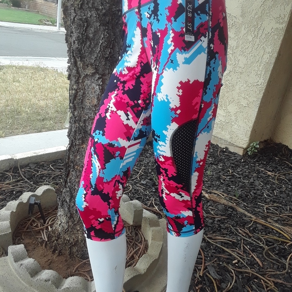 Yoga capri leggings/top